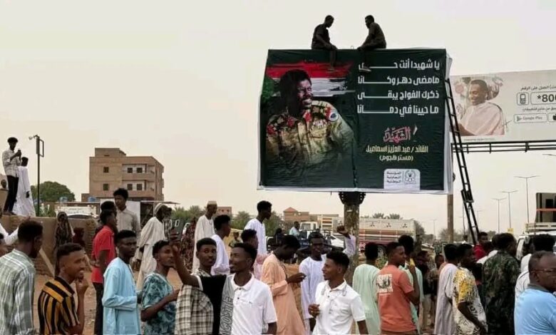 «مستر هجوم 77» يظهر في شارع النيل