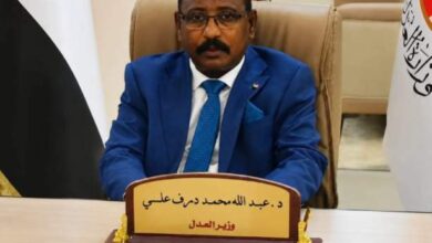 زوجة عمر الفاروق: وزير العدل أبلغني